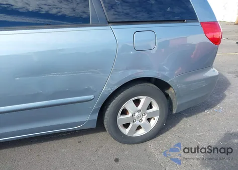 2010 Toyota Sienna Xle from USA, damaged, VIN 5TDYK4CC3AS321796